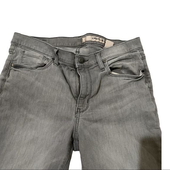 DKNY Gray Straight  Jeans size 6‎ - Picture 5 of 7